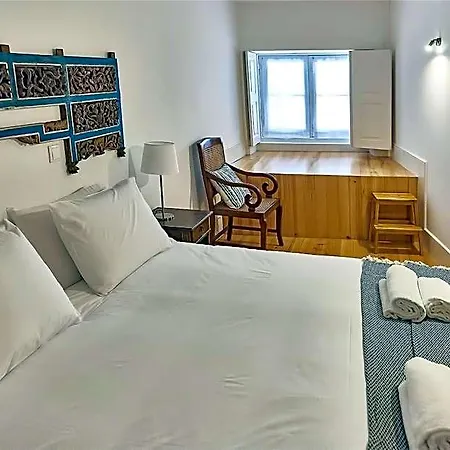 Апартаменты Portosense Almada *