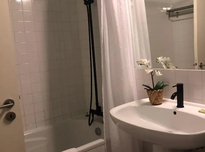 Apartament Portosense Almada *